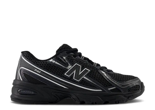 New Balance 740 Black