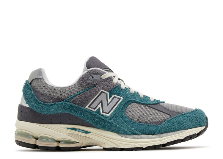 New Balance 2002R Spruce Magnet