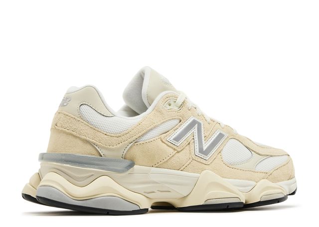 New Balance 9060 Calcium Sea Salt