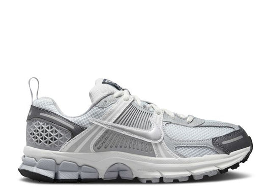 Nike Vomero 5 Pure Platinum Metallic Silver