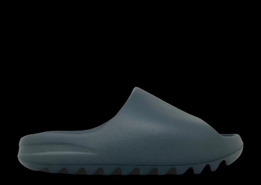 Yeezy Slide Slate Grey