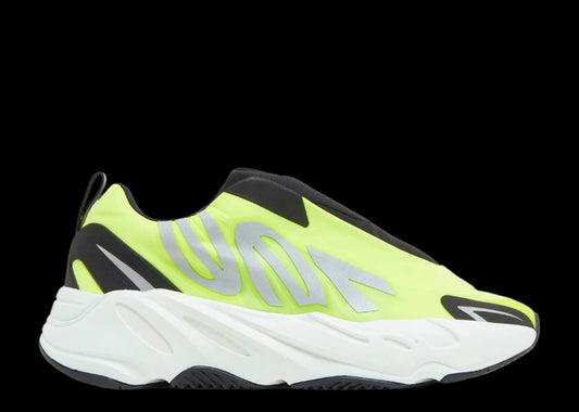 Yeezy 700  Phosphor